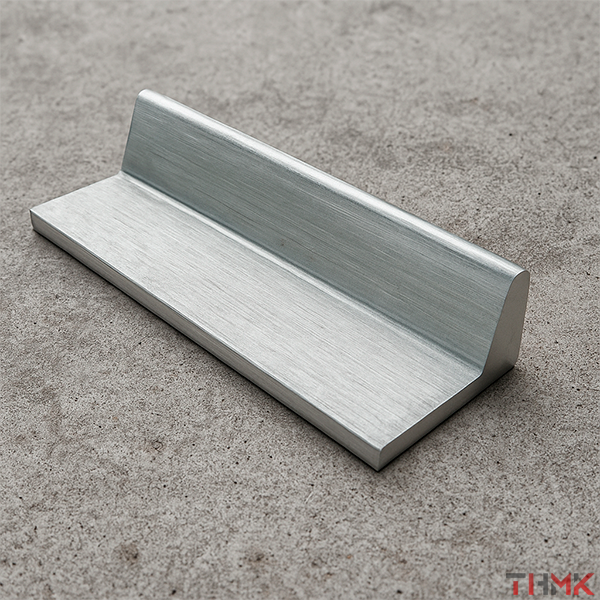 Алюминиевый полособульб ст. 1561 ПК9545№4